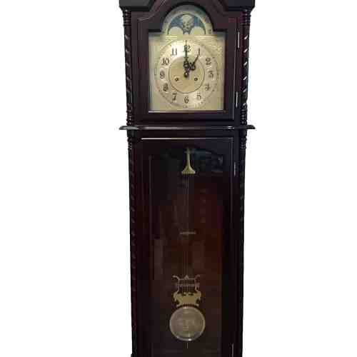 Pendula de podea din lemn