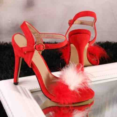 Sandale cu Toc Si Puf Natural Kenya Rosii +Ochelari Cadou Cod: A24 +R3 (CULOARE: Rosu, DIMENSIUNE TOC: 11, MARIME: 36)