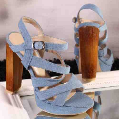 Sandale Jeans cu Toc Gros Albastre Deschis Cod: A330 (CULOARE: Albastru, DIMENSIUNE TOC: 10, MARIME: 38)