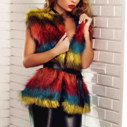 Vesta colorata din blana ecologica