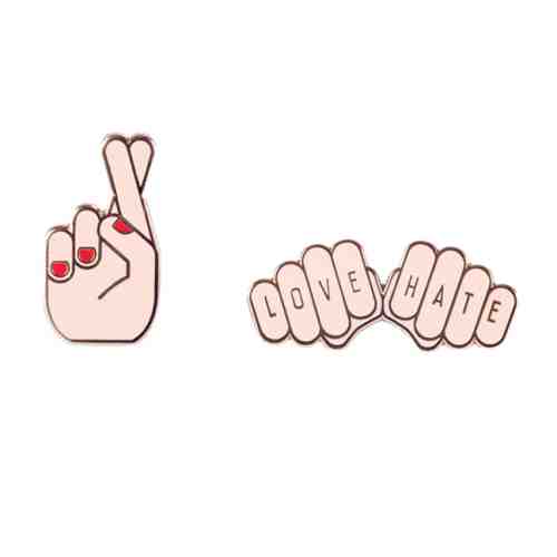 Insigna - Hands | Doiy