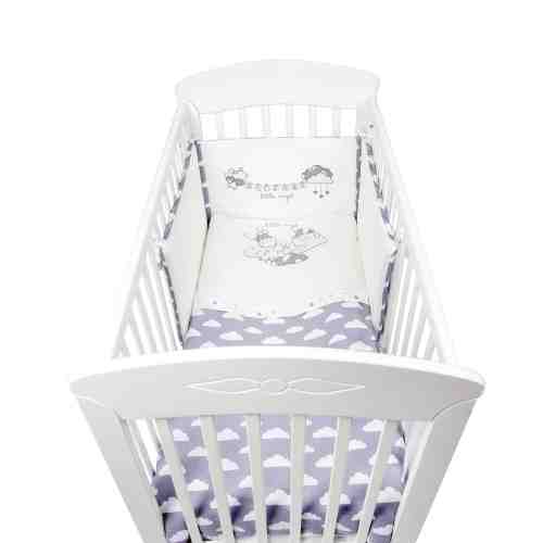 Lenjerie patut brodata cu 6 piese si aparatori laterale complete 120x60 cm Little Angel Clouds