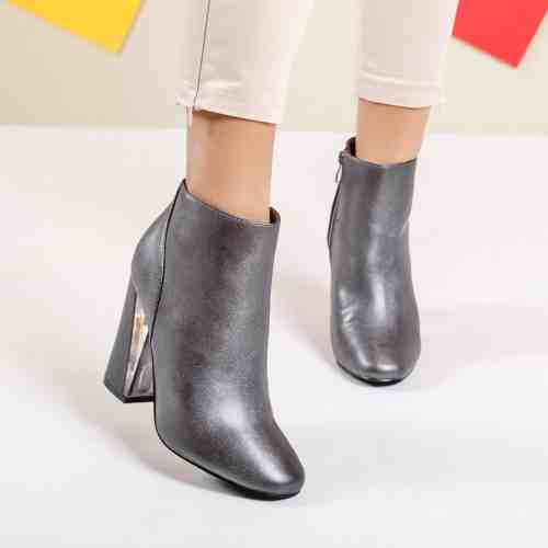 Botine Iaghi gri cu toc transparent