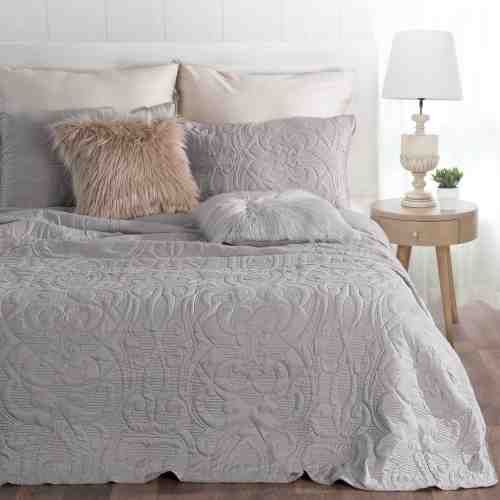 Set cuvertura si 2 fete de perna Adelle Beige, 220 x 240 cm