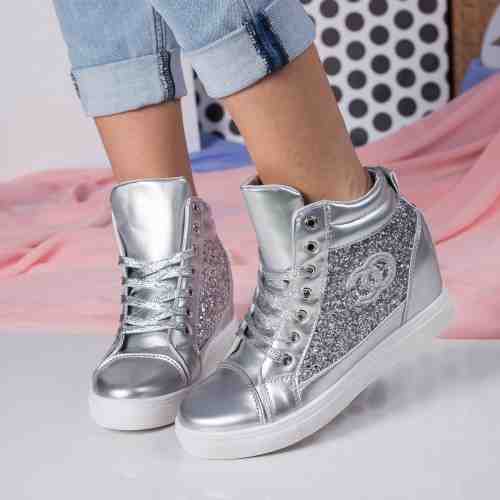 Sneakers Arcouet argintii comozi