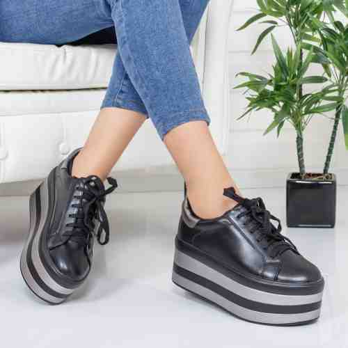 Pantofi Sesili negri cu platforma