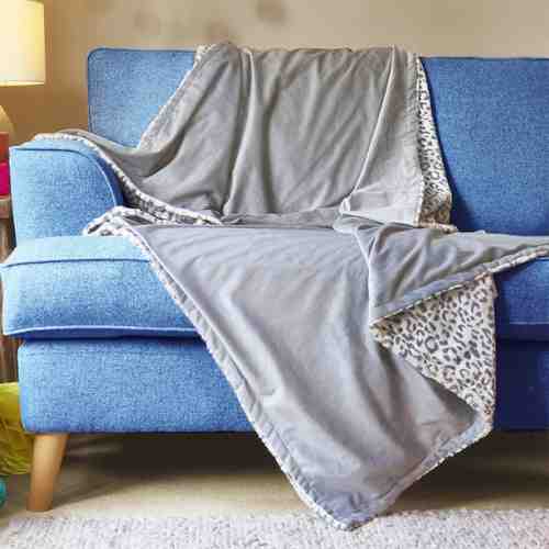 Pătură cu imprimeu de leopard și piele artificială