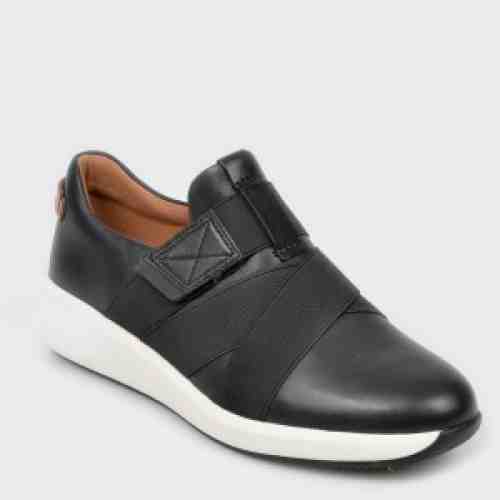 Pantofi CLARKS negri, Un Rio Strap, din piele naturala