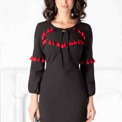 Rochie Moze neagra cu ciucuri la bust si la maneci