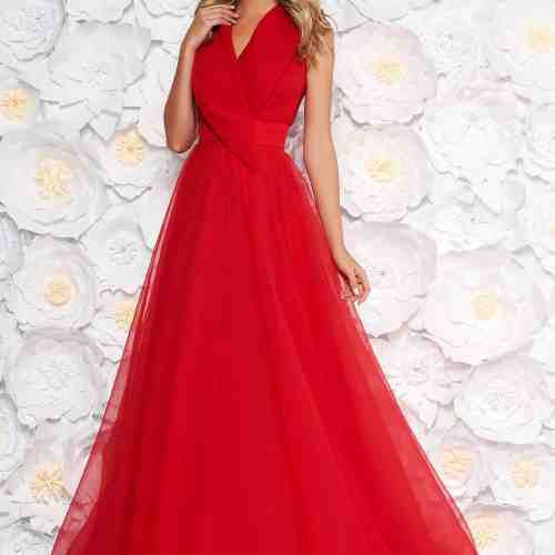 Rochie Ana Radu rosie de ocazie lunga in clos cu decolteu in v fara maneci