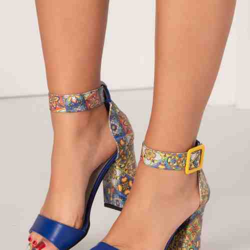 Sandale albastre cu imprimeu multicolor in stil mandala