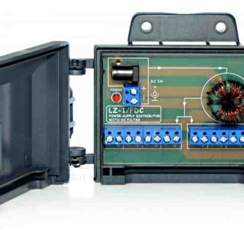 Distribuitor alimentare CCTV 8 canale 6AH cu filtrare
